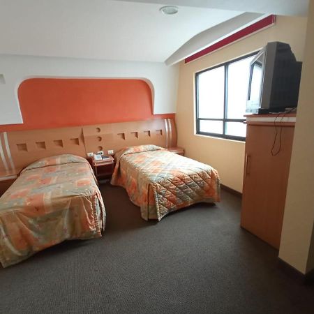 Hotel Terminal De Puebla Zewnętrze zdjęcie