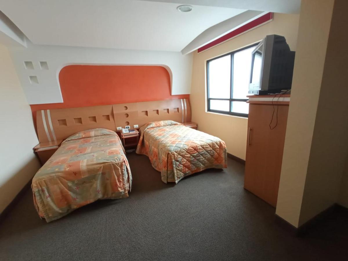 Hotel Terminal De Puebla Zewnętrze zdjęcie