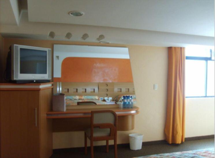 Hotel Terminal De Puebla Zewnętrze zdjęcie